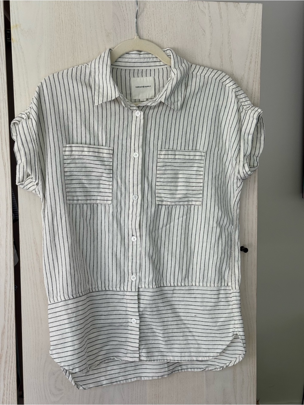Thread & Supply Women's White Striped Short-Sleeve Button-Up Shirt